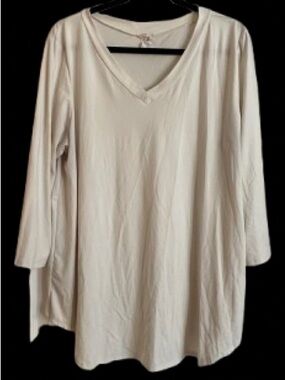 Womens Cream V-Neck Long Sleeve Top